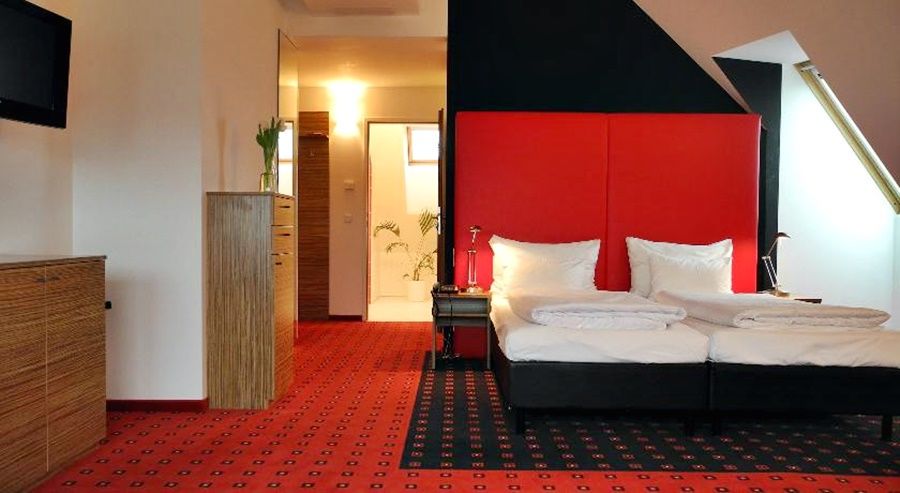 Senator Hotel Вена Экстерьер фото
