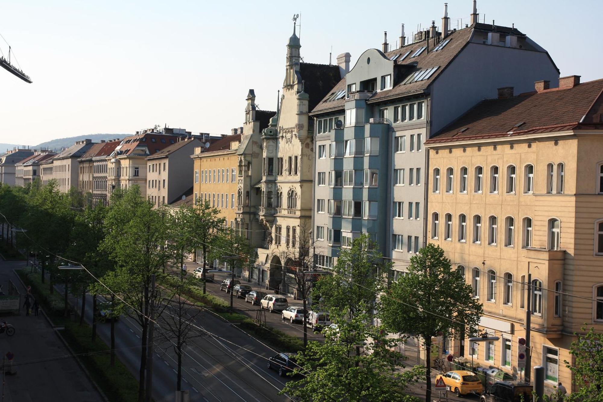 Senator Hotel Вена Экстерьер фото